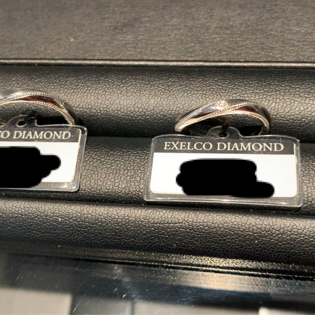 【エクセルコダイヤモンド(EXELCO DIAMOND)の口コミ】 指輪を探し始めてからミル打ち加工と言うものを知り、結婚指輪は絶対ミル…