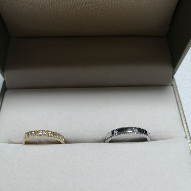 【CHOUCHOUNA(シュシュナ)の口コミ】 夫婦2人とも仕事柄、普段から常に指輪を着用するのが難しいこともあり、シ…