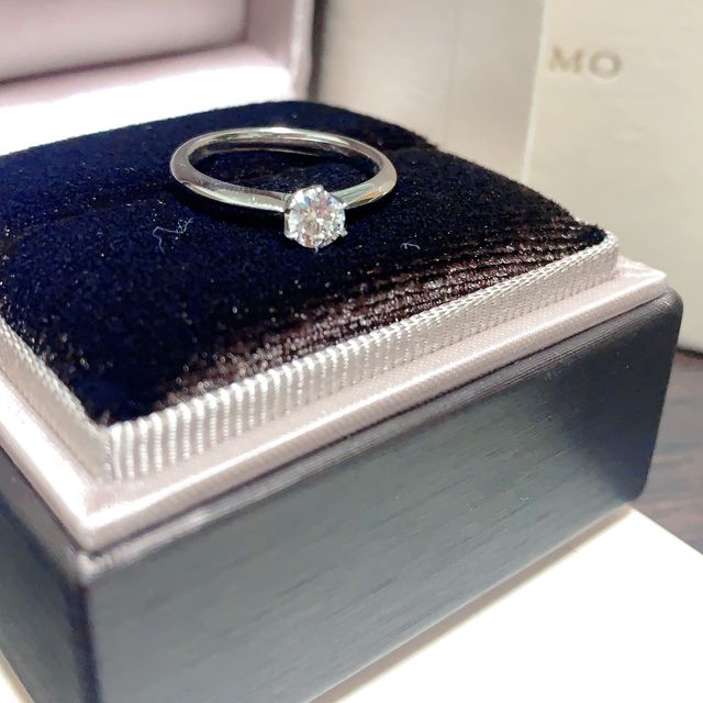 【アイプリモ(I-PRIMO)の口コミ】 The婚約指輪！王道モデルが嬉しかったです。
Excellentカットはどこから見…