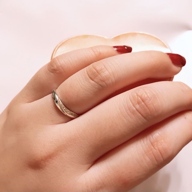 【THE KISS(ザ・キッス)の口コミ】 お値段も高くなくてお手頃でなによりもディズニーが大好きなのでこの指輪…