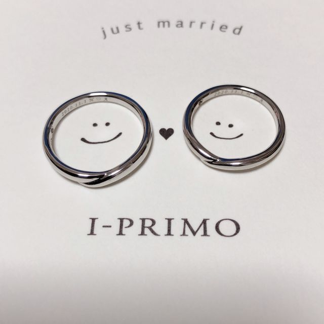 【アイプリモ(I-PRIMO)の口コミ】 指輪のデザインは婚約指輪にもあうように少しV字なデザインにしました。
…