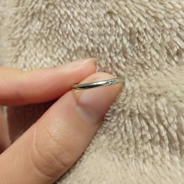 【スタイルリングの口コミ】 結婚式を控え予算がなかったのと、とにかくシンプルなものを探していたの…