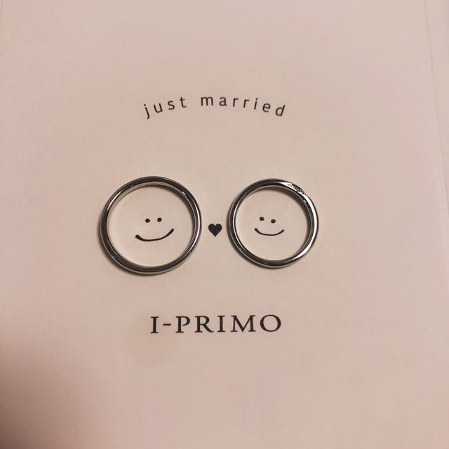 【アイプリモ(I-PRIMO)の口コミ】 シンプルで主張が強すぎないダイヤのデザインに惹かれてこの指輪に決めま…