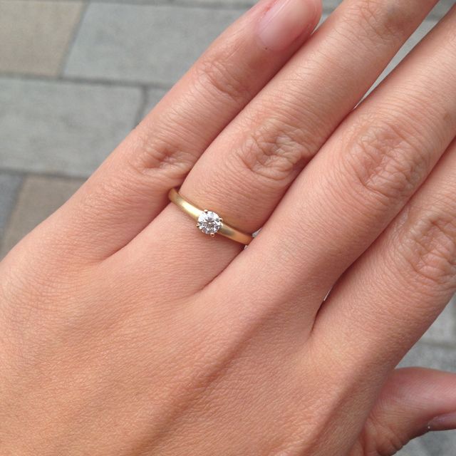 【JEWELRY  KAMATA(ジュエリーかまた)の口コミ】 すでに欲しいデザインや雰囲気は決まっていて、ゴールドの艶消しで爪は４…