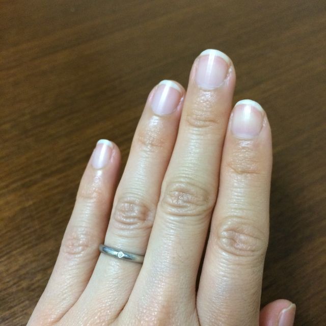 【カルティエ(Cartier)の口コミ】 外さずに毎日つけたかったので、シンプルな物を探していました。シンプル…