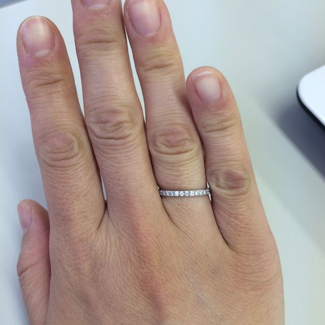 【ティファニー(Tiffany & Co.)の口コミ】 私は指が太く男の様な手なのに、この指輪はデザイン性が高く上品で綺麗に…