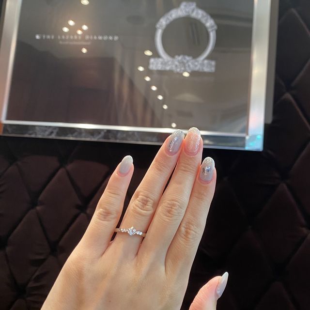 【ラザール ダイヤモンド(LAZARE DIAMOND)の口コミ】 ドリルトンという婚約指輪で画像で見たときから良いと思っていました。実…