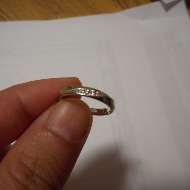 【組曲ジュエリーの口コミ】 新宿高島屋の組曲にて予算内にて購入。合計で16万円です。普段使いに少し…