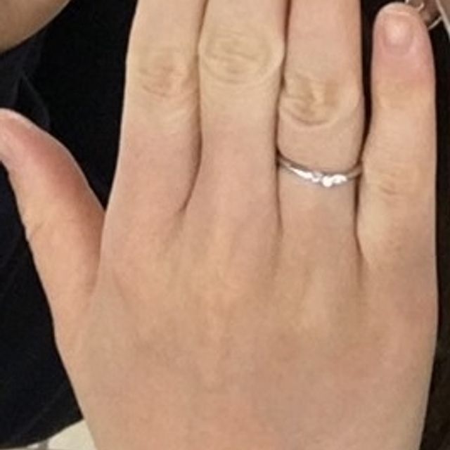 【銀座ダイヤモンドシライシの口コミ】 直感で一番気に入ったものを選びました。
なぜ気に入ったかは、以下の2点…