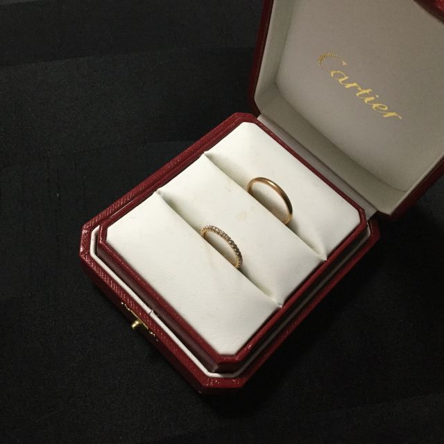 【カルティエ(Cartier)の口コミ】 飽きのこないシンプルなデザインと、キラキラ輝くエタニティタイプは、毎…