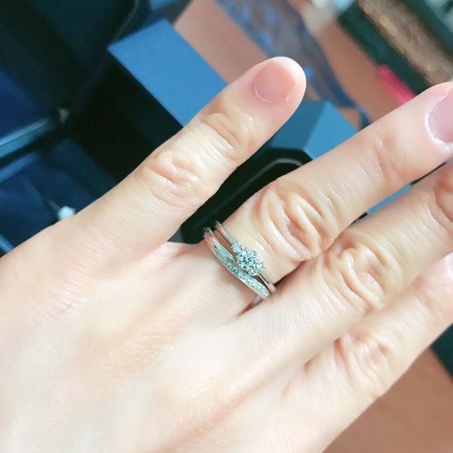 【銀座ダイヤモンドシライシの口コミ】 もらったプロポーズリングがこちらのブランドだったことと、昔から知って…