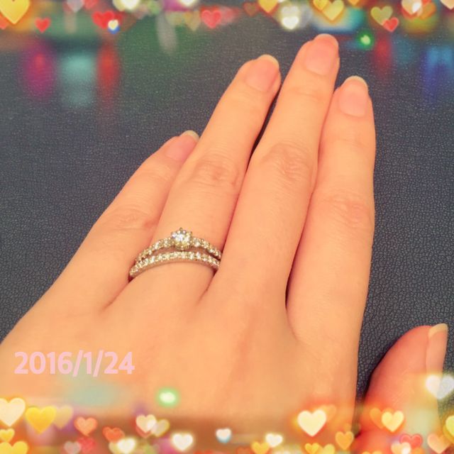 【銀座ダイヤモンドシライシの口コミ】 エンゲージとマリッジの重ね付けを絶対したいと考えていたので、どこのブ…