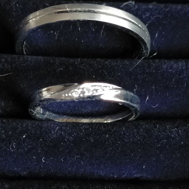 【銀座ダイヤモンドシライシの口コミ】 特にこだわりがなかったので有名なこちらで決めました。種類も多くて欲し…