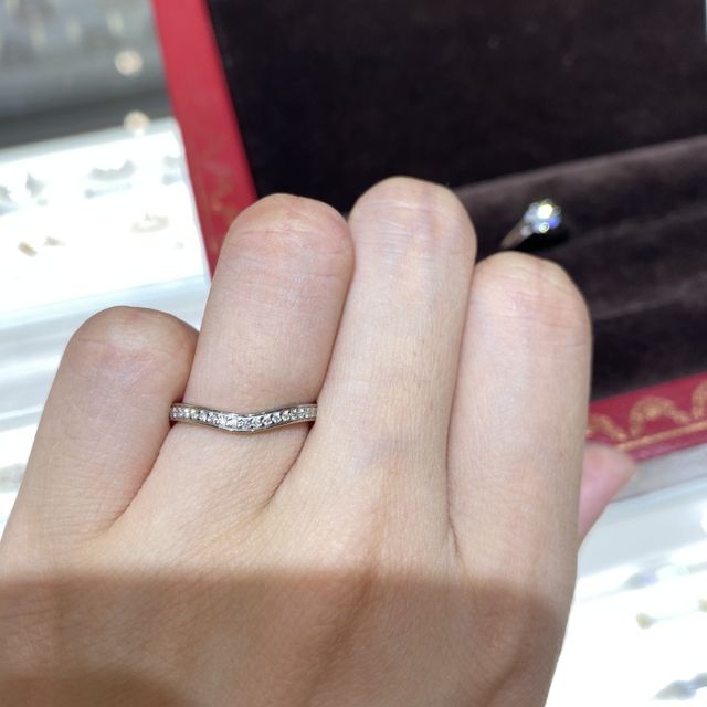 【カルティエ(Cartier)の口コミ】 バレリーナのハーフエタニティです。誰もが知るブランドということで試着…