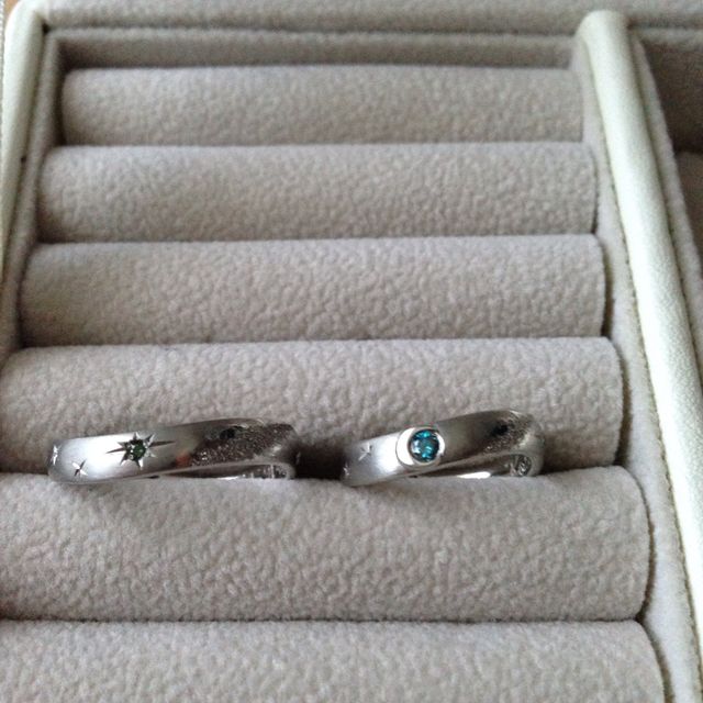 【JEWELRY  KAMATA(ジュエリーかまた)の口コミ】 フルオーダーで作ってくれるところを探していて
星空の指輪にしたくてここ…