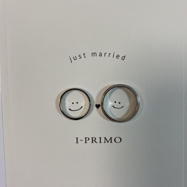 【アイプリモ(I-PRIMO)の口コミ】 女性用はウェーブの形で男性用はミル打ち加工のリングにしました。
女性用…