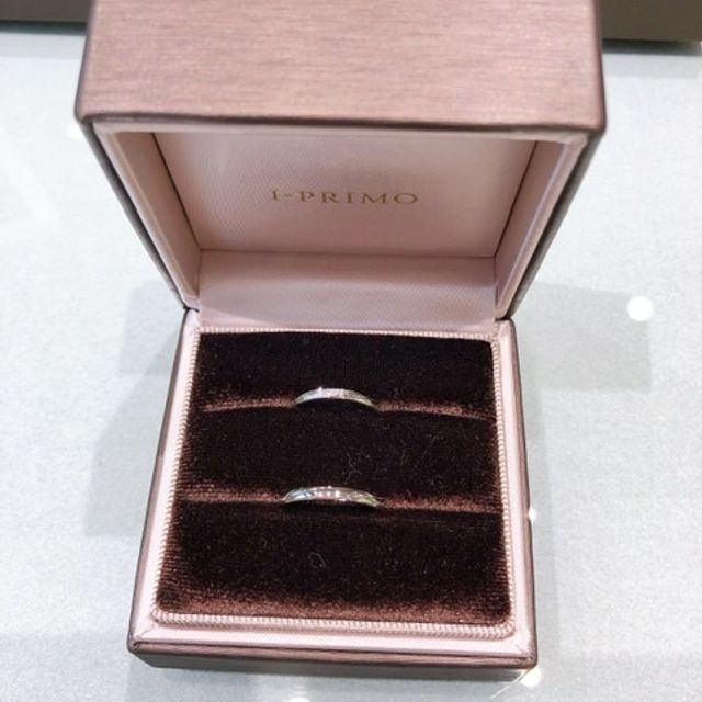 【アイプリモ(I-PRIMO)の口コミ】 結婚指輪を選ぶ際、始めに雑誌などで店舗数が多くかわいいデザインが多い…