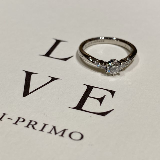 【アイプリモ(I-PRIMO)の口コミ】 デザインが良かったから。婚約相手がこれがわたしの手や指に合ってると言…