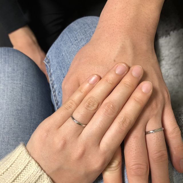 【towa et toi(トワエトワ)の口コミ】 シンプルさの中にもワンポイントがあるお陰で少しきらめきがあり、見るた…