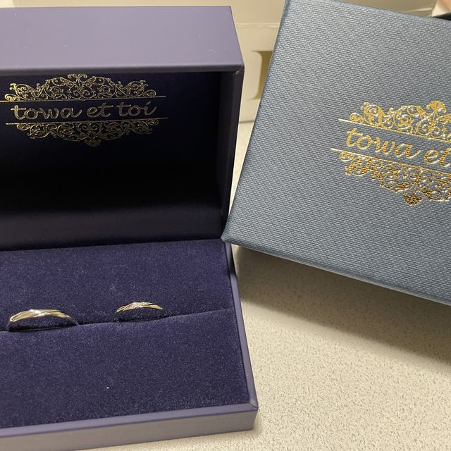 【towa et toi(トワエトワ)の口コミ】 シンプルさの中にもワンポイントがあるお陰で少しきらめきがあり、見るた…