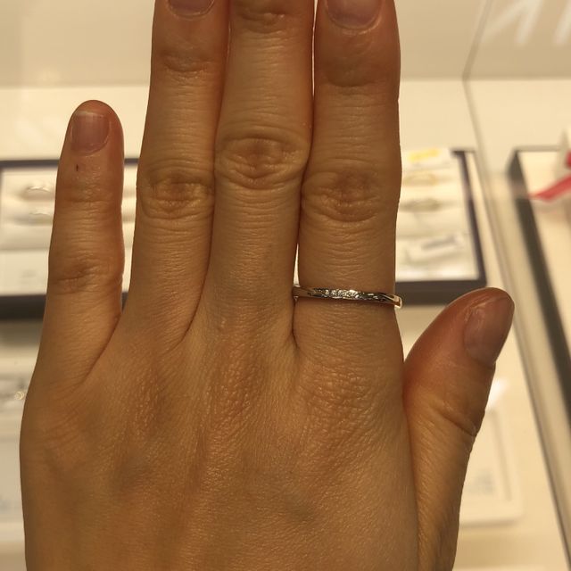 【俄(にわか)の口コミ】 プラチナとピンクゴールドで悩んでいた際に店員さんに、両方楽しめるとお…