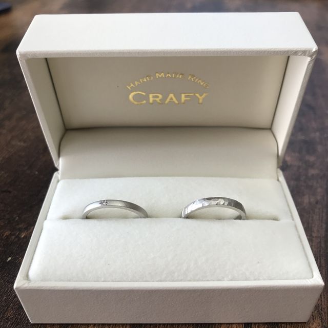 【CRAFY(クラフィ)の口コミ】 特にブランドにこだわりもなく、気になるとこは価格も高かったので悩んで…