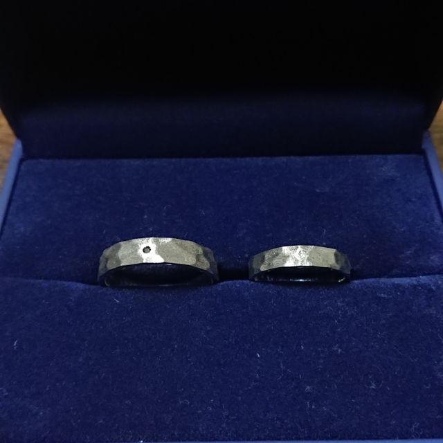 【towa et toi(トワエトワ)の口コミ】 数ある指輪を見ていて人とは、違う指輪を作りたかった。その中で2人の目に…