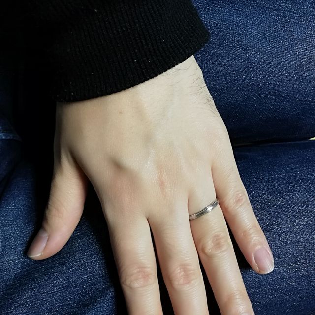 【EVANS BRIDAL(エヴァンスブライダル)の口コミ】 彼女の気に入ったデザインのペアであるというのが一番の理由でしたが、シ…