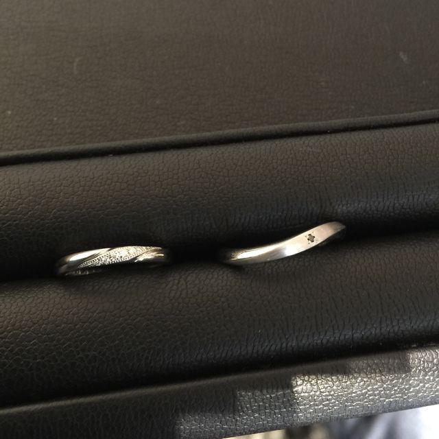 【エクセルコダイヤモンド(EXELCO DIAMOND)の口コミ】 男性用のマリッジリングでブラックダイヤの入ったリングが気に入り、EXELC…