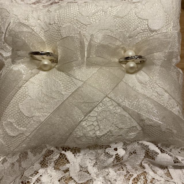 【エクセルコダイヤモンド(EXELCO DIAMOND)の口コミ】 5店舗くらい回って1番気に入りました。デザインがとても良く、ダイヤモン…