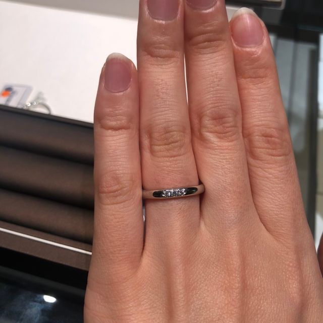 【アイプリモ(I-PRIMO)の口コミ】 5粒か3粒並びの指輪を探していたため、いくつか試着させていただいたので…