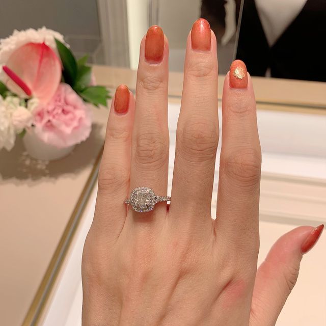 【ティファニー(Tiffany & Co.)の口コミ】 いくつかのブランドを検討していましたが、こちらの指輪はTiffanyにしかな…