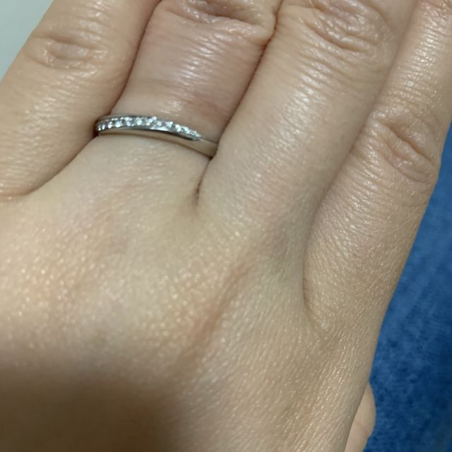 【4℃ BRIDAL(ヨンドシーブライダル)の口コミ】 デザインが豊富でいくつも素敵なものがあったのと、ダイヤモンドをグレー…