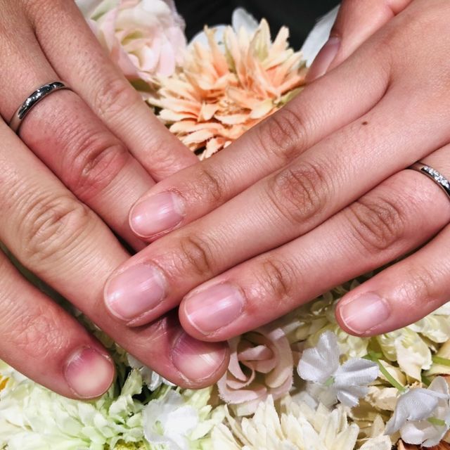 【アイプリモ(I-PRIMO)の口コミ】 細身のフォルムであること、中央のプラチナとダイヤモンドのバランスが絶…