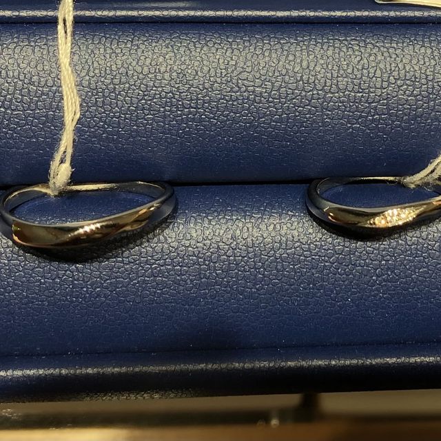 【4℃ BRIDAL(ヨンドシーブライダル)の口コミ】 ちょっとしたカーブがありつつ、目立たないぐらいの絶妙なバランスが素晴…