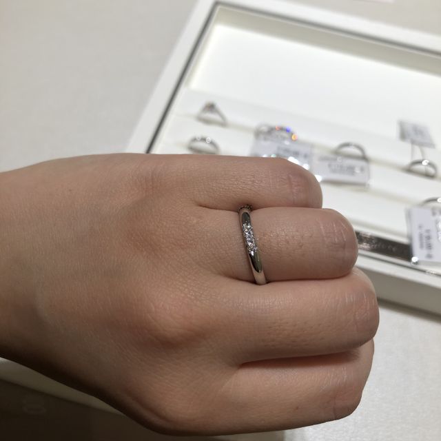 【MIKIMOTO(ミキモト)の口コミ】 シンプルな丸っこい指輪をさがしている方におすすめします。日本のブラン…