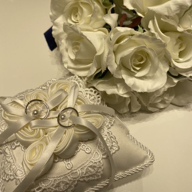 【4℃ BRIDAL(ヨンドシーブライダル)の口コミ】 デザインが気に入りました。これまで生きてきた中で見てきた指輪の中で1番…