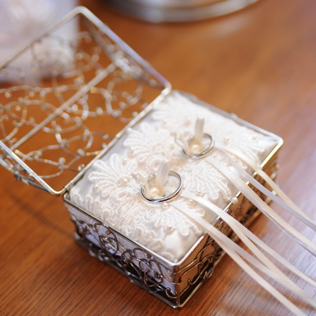 【アイプリモ(I-PRIMO)の口コミ】 普通のプレーンなタイプのプラチナリングに小さなダイヤが入っている
シン…