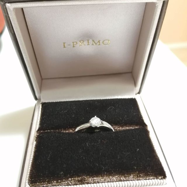 【アイプリモ(I-PRIMO)の口コミ】 2019年のイヤーモデルなので、デザインが新しくどの角度から見てもきれい…