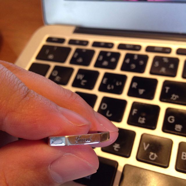 【グッチ(GUCCI)の口コミ】 ありがちなデザインは嫌だったので、あんまり見かけない角ばったデザイン…