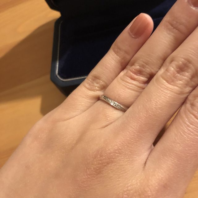 【銀座ダイヤモンドシライシの口コミ】 店員さんの対応は、お茶とお菓子がついてくる、丁寧だけどカジュアルな雰…