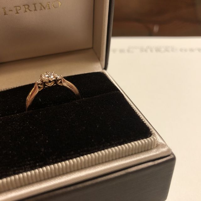 【アイプリモ(I-PRIMO)の口コミ】 横から見たらハートに見えるところに一目惚れをしました。実際に拝見しに…