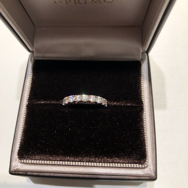 【アイプリモ(I-PRIMO)の口コミ】 ピンクゴールドのハーフエタニティを探してました。公式サイト見て、ちょ…
