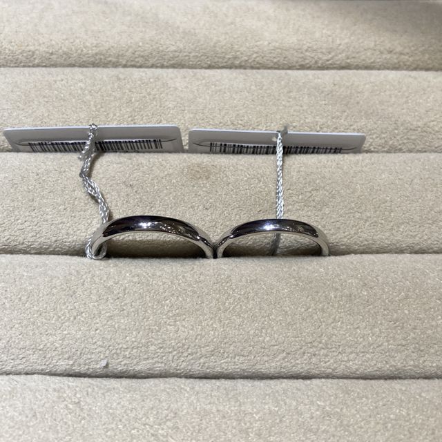 【TRECENTI(トレセンテ)の口コミ】 シンプルなデザインを探していましたが、
色々なデザインを試着させて頂き…