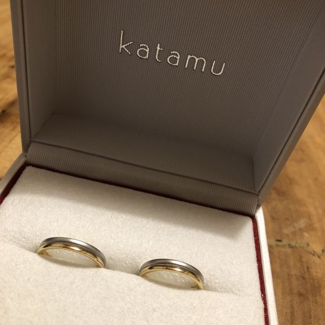 【Katamu(カタム)の口コミ】 最初は彼も指輪に対して、あまり興味がなく
『私の好きにしたら良いよ。』…