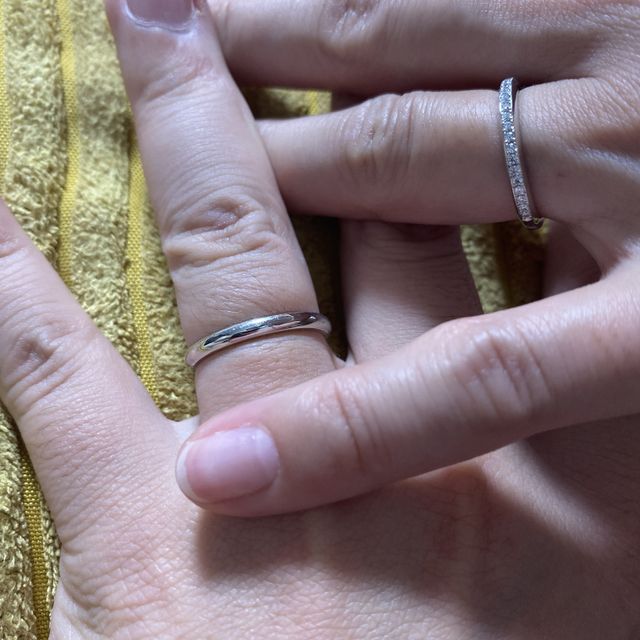 【ラザール ダイヤモンド(LAZARE DIAMOND)の口コミ】 安っぽくなくダイヤが凄く輝いて見えました。また婚約指輪は超有名ブラン…