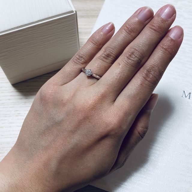 【MIKIMOTO(ミキモト)の口コミ】 色々なブランドをまわり、自分の好みのデザインがダイヤが浮いているよう…