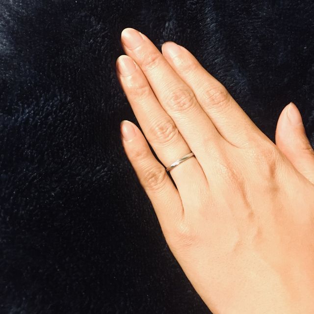 【アイプリモ(I-PRIMO)の口コミ】 お互い細め、シンプル、で探していて、1番種類の多かったアイプリモさんで…