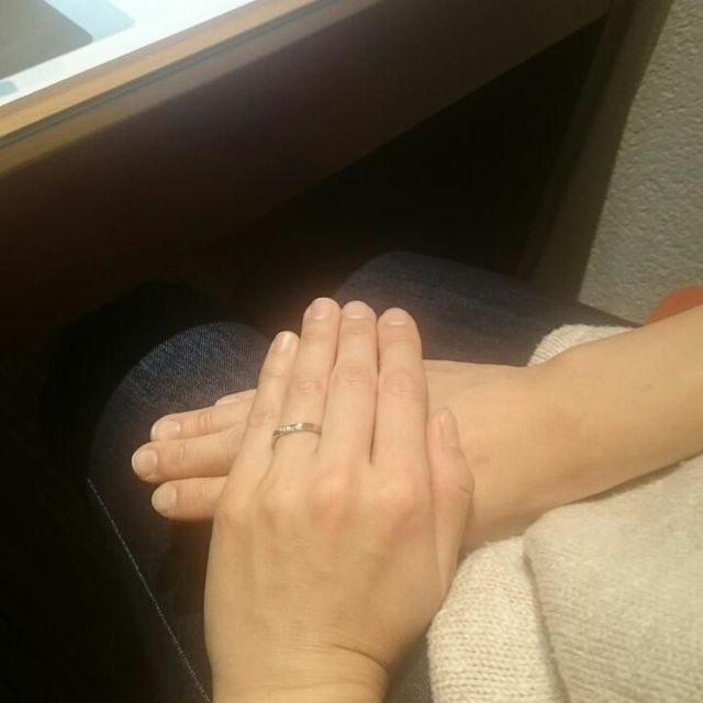 【銀座ダイヤモンドシライシの口コミ】 できる限り似たデザインでペア感のあるマリッジリングを探していました。…