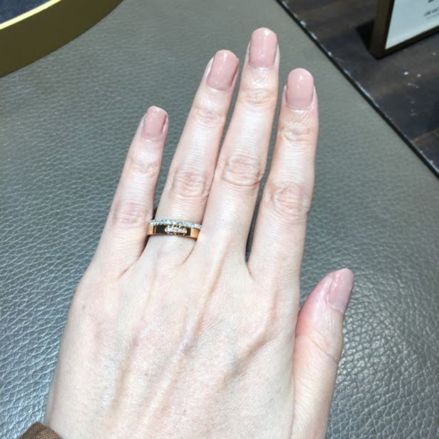 【ショーメ(CHAUMET)の口コミ】 おしゃれな結婚指輪です。もともとファッションジュエリーとして人気だっ…